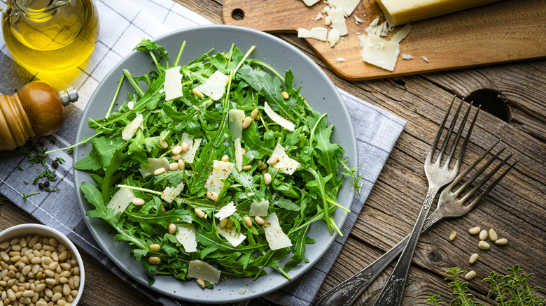 Salade de roquette au Parmigiano-Reggiano