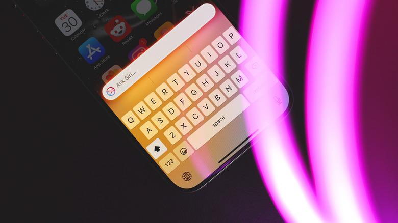 Gros plan sur le clavier iOS