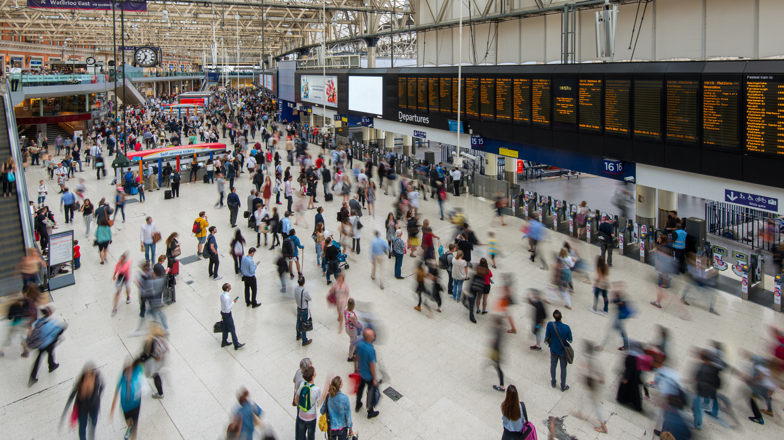 La science explique pourquoi les retards des trains peuvent augmenter en été