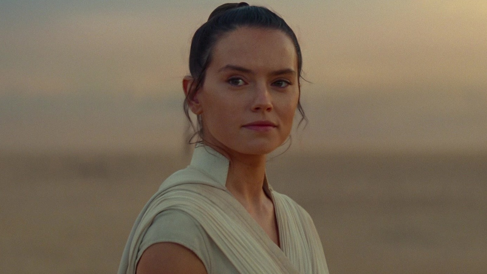 Pourquoi Rey a pris le nom de Skywalker dans Star Wars, expliqué