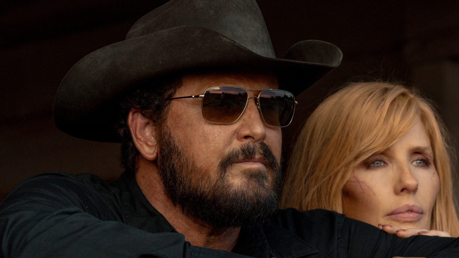 Le spin-off de Dutton Ranch de Yellowstone donne l'impression de mettre en place un crossover Landman