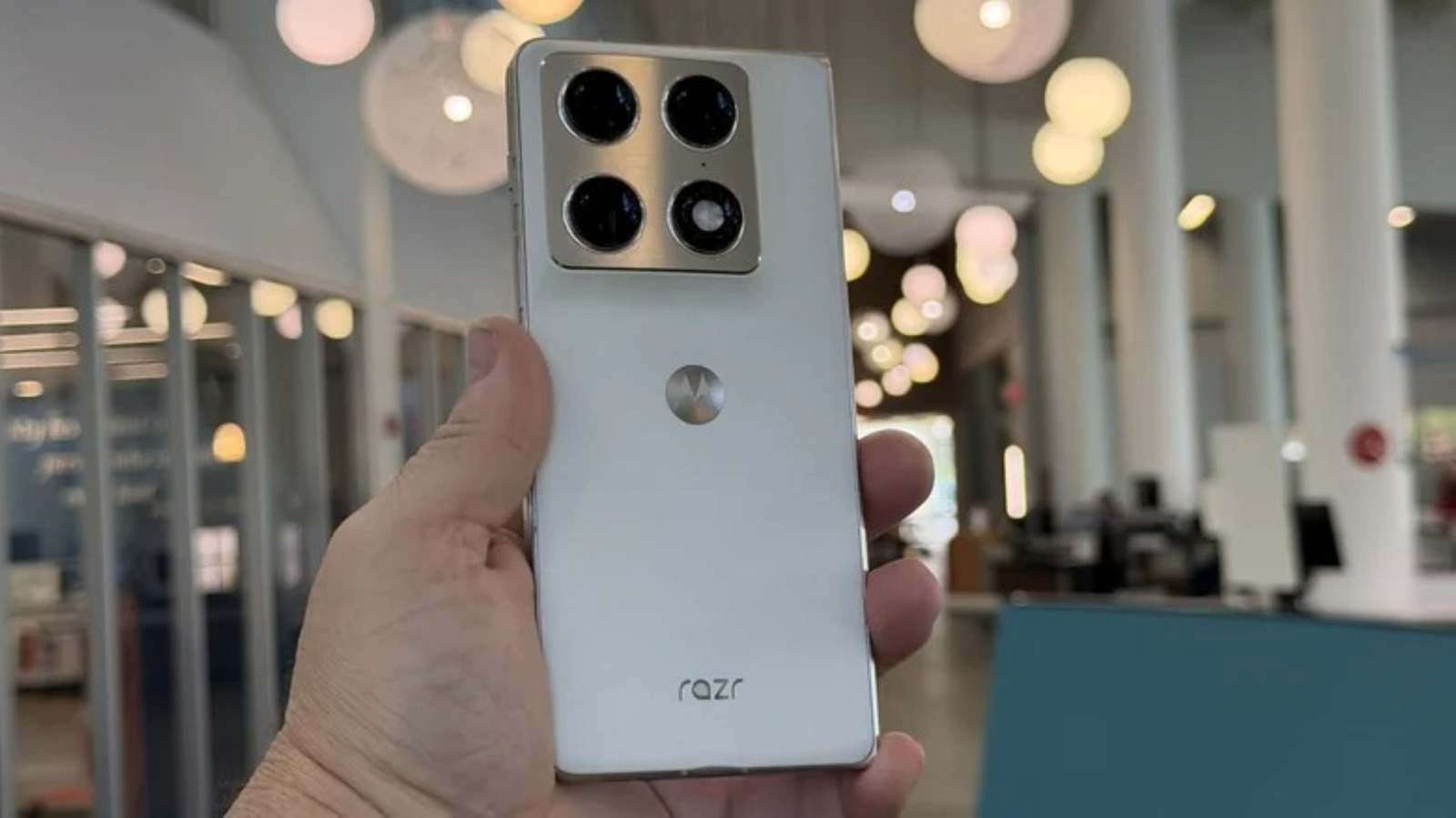 5 des alternatives Motorola Razr Fold les mieux notées que vous puissiez acheter