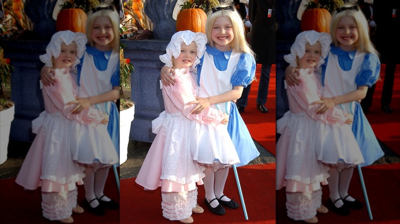 Enfant Elle Fanning et Dakota Fanning en costumes d'Halloween