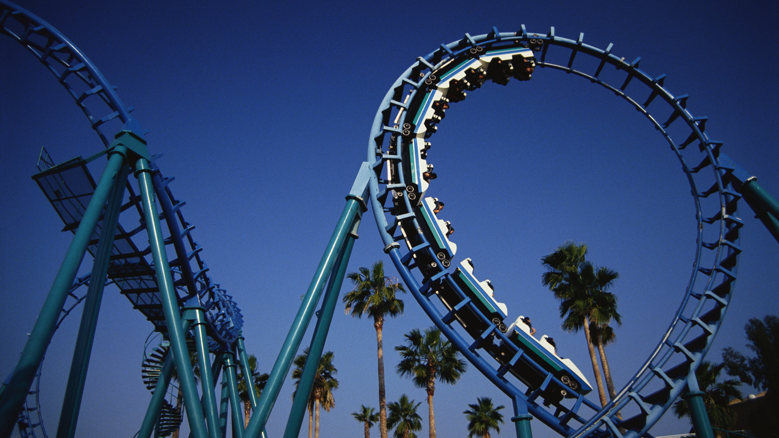 Ce manège emblématique du parc d'attractions des années 70 rouvre cet été après 4 ans d'attente