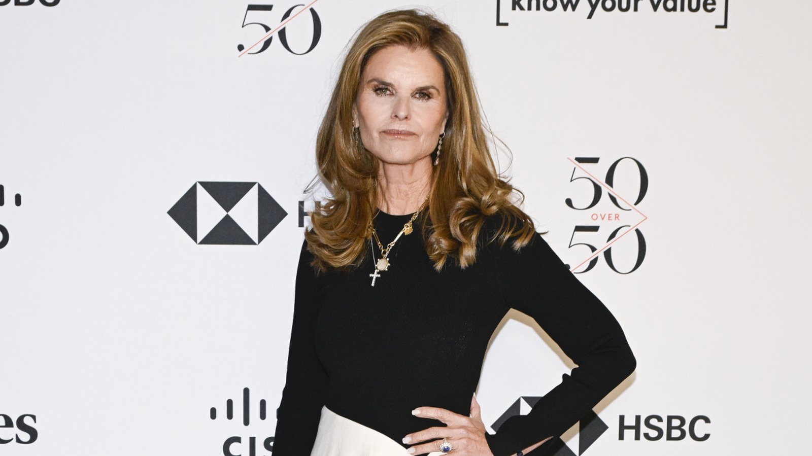 Maria Shriver était ravie de passer son célibat des années 60 – mais elle n'abandonne pas l'amour