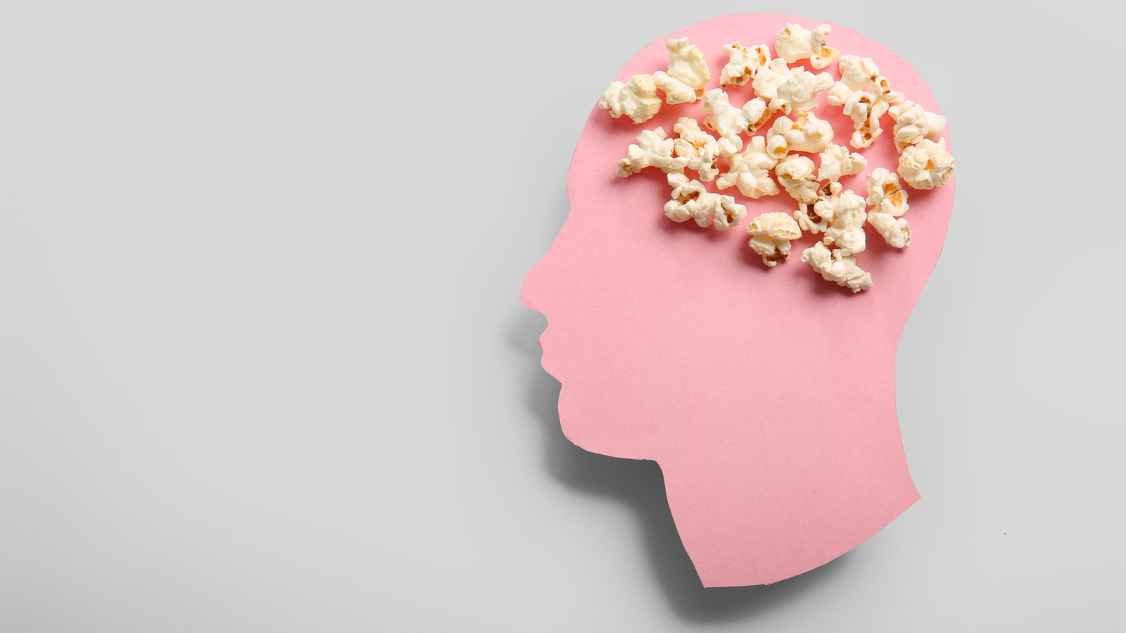 Le phénomène du « cerveau du pop-corn » s’explique facilement par la science