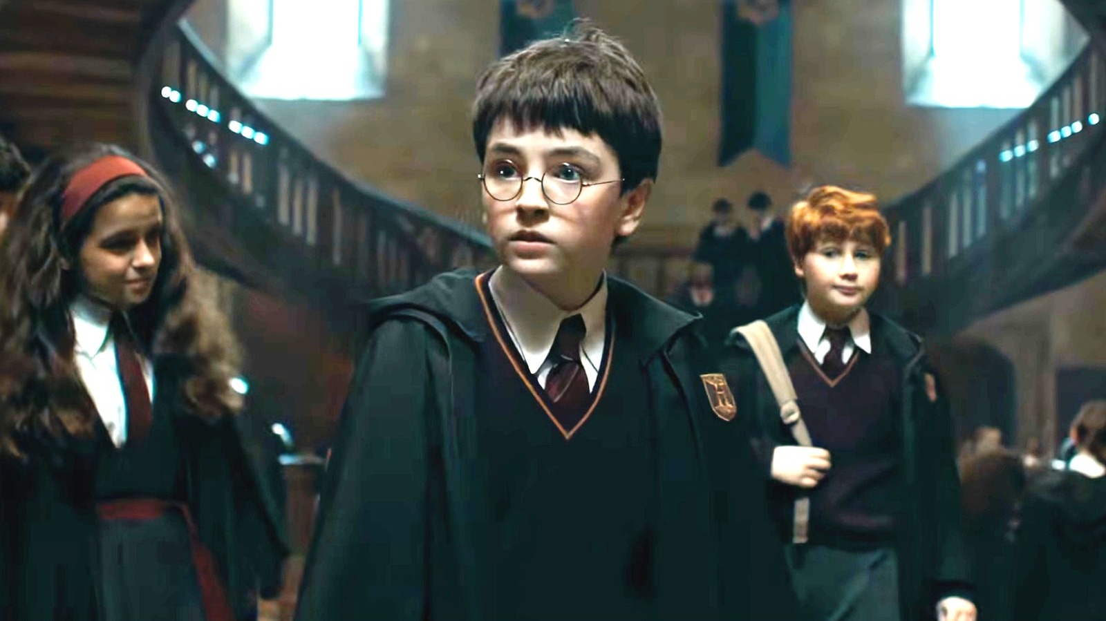 La série HBO de Harry Potter présente Peeves The Poltergeist (et il est parfait)