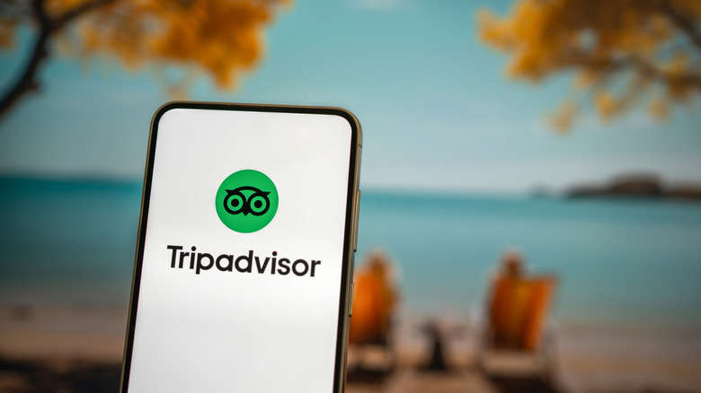 Application Tripadvisor Travel Guide affichée sur un appareil mobile.