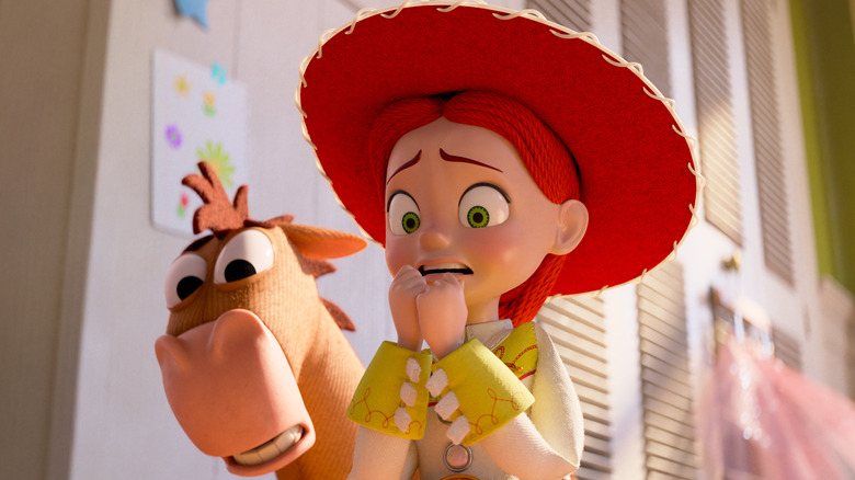 Jessie et Bullseye avec un air choqué sur le visage dans Toy Story 5