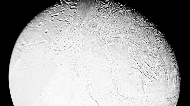 Surface d'Encelade vue depuis la sonde spatiale Cassini