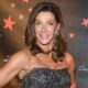 La star de HGTV, Hilary Farr, a connu la transformation ultime après le divorce