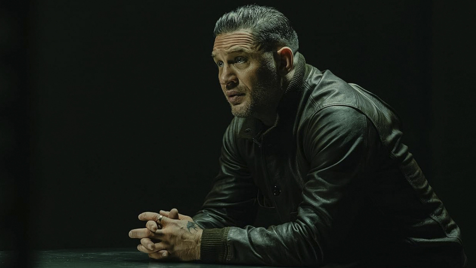 L'avenir de Mobland de Tom Hardy semble plus prometteur après le remaniement initial de la saison 3
