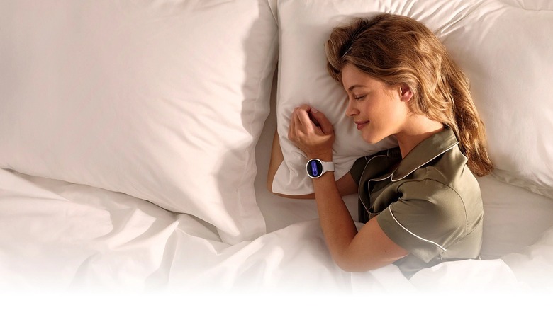 Personne endormie portant une Samsung Galaxy Watch