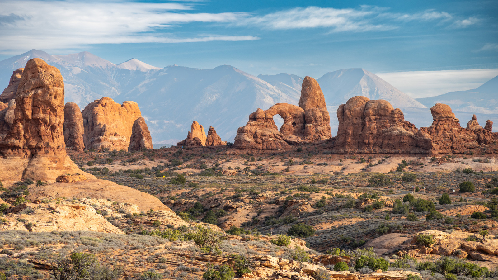 Les sentiers de randonnée secrets du parc national des Arches qui manquent à la plupart des touristes