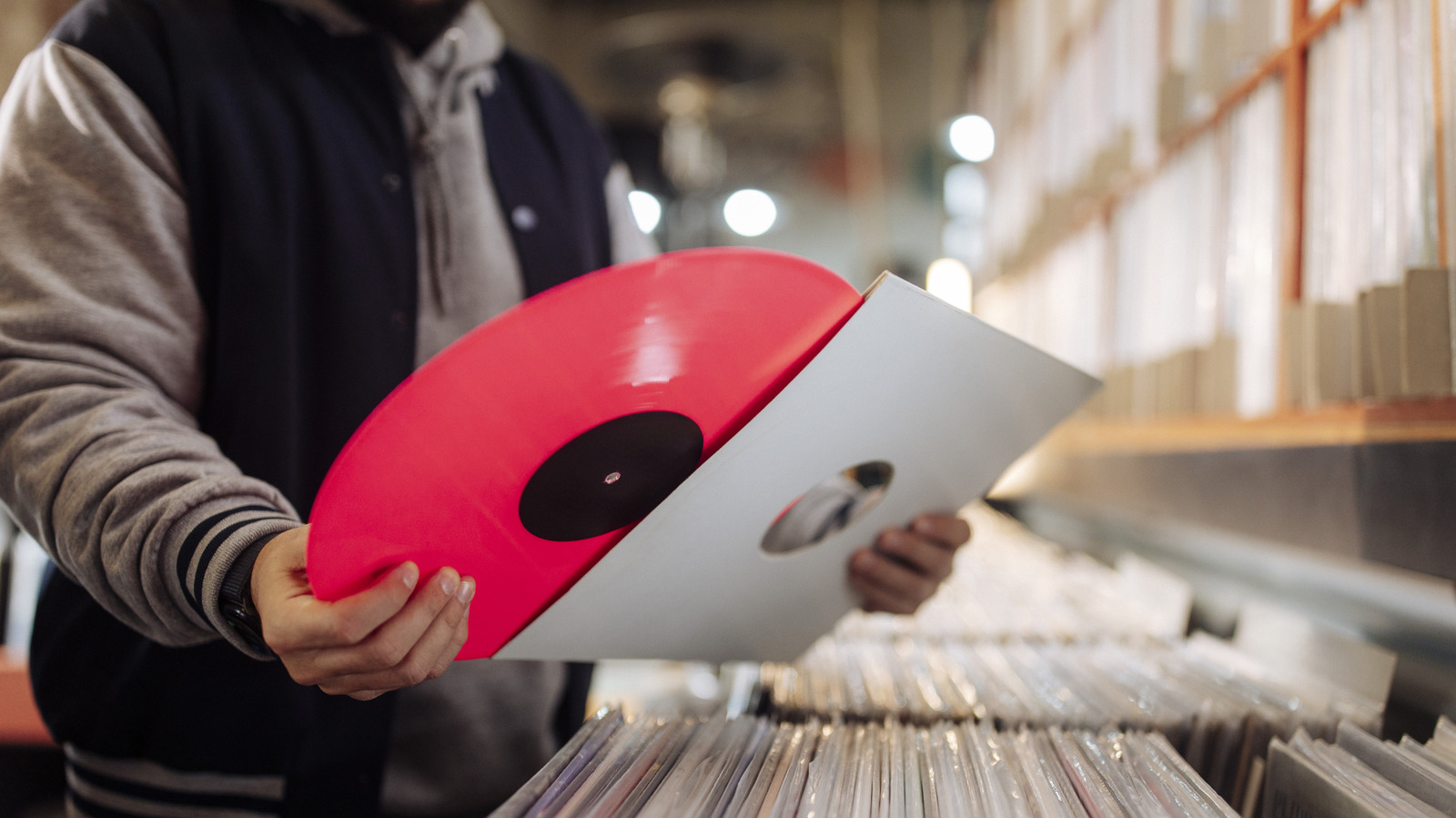 Comment un disque vinyle fait réellement de la musique, selon la science