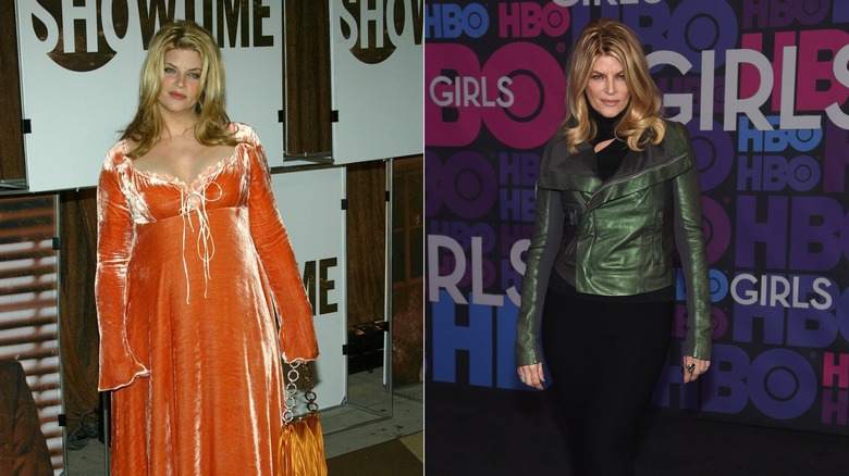 Kirstie Alley sourit dans une robe orange / Kirstie Alley posant dans une veste verte
