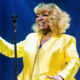 Patti LaBelle « n'agit pas comme une vieille » avec une énergie ludique qui la rend (et ses petits-enfants) heureux