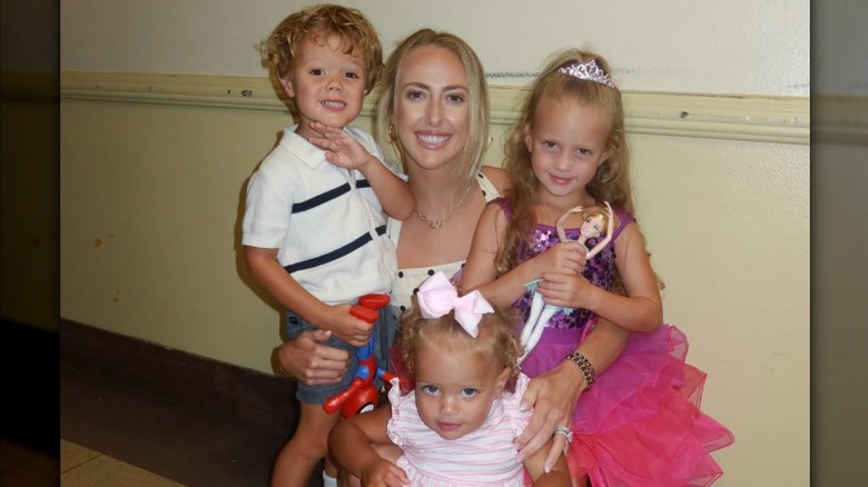 Brittany Mahomes avec ses enfants au récital de danse de sa fille Sterling