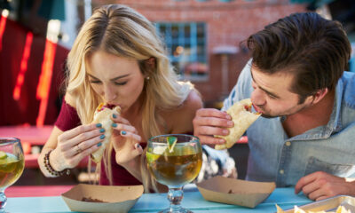 4 erreurs commises par les touristes américains dans les restaurants mexicains au cours des 10 premières minutes