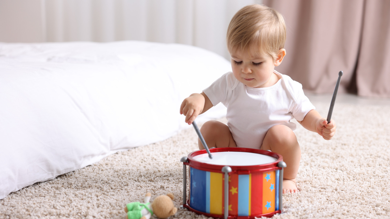 Noms de bébé inspirés de titres de chansons emblématiques