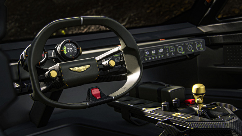 Intérieur de l'Aston Martin Dreadnought