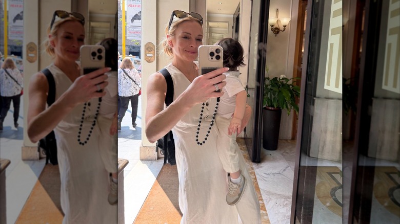 Lindsay Lohan prend un selfie avec Luai
