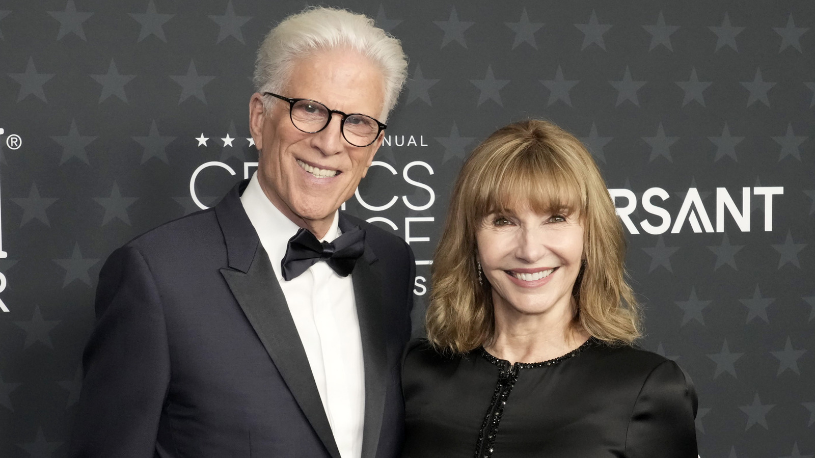 La douce routine matinale de Mary Steenburgen et Ted Danson les maintient proches (et en bonne santé !)