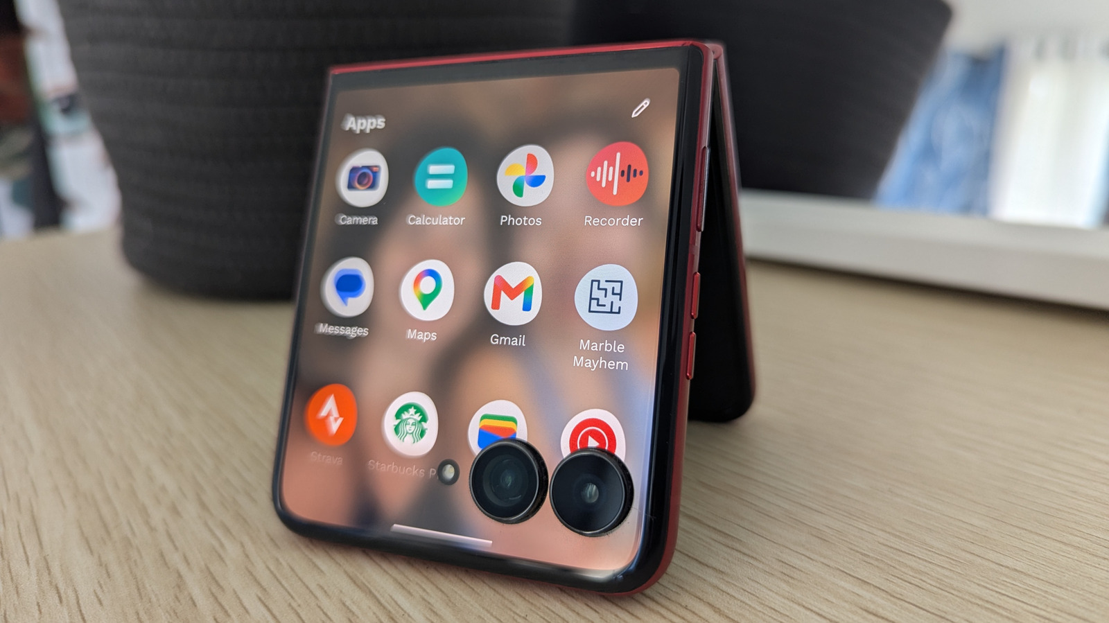 4 raisons pour lesquelles vous devriez envisager d'acheter un téléphone pliable