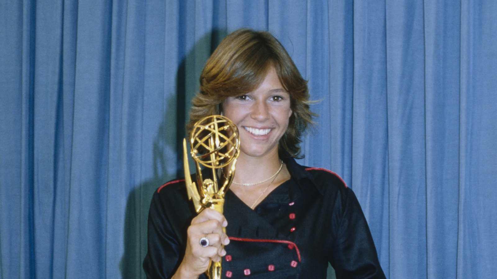 Kristy McNichol a dirigé les années 70 avant de se retirer du métier d'actrice - à quoi elle ressemble maintenant
