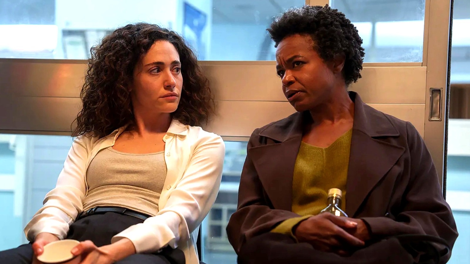 La série policière 2026 d'Emmy Rossum sur Hulu est un incontournable absolu