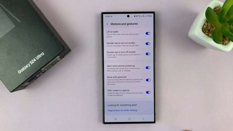 Fonction Lift to Wake activée sur un smartphone Samsung Galaxy S24 Ultra