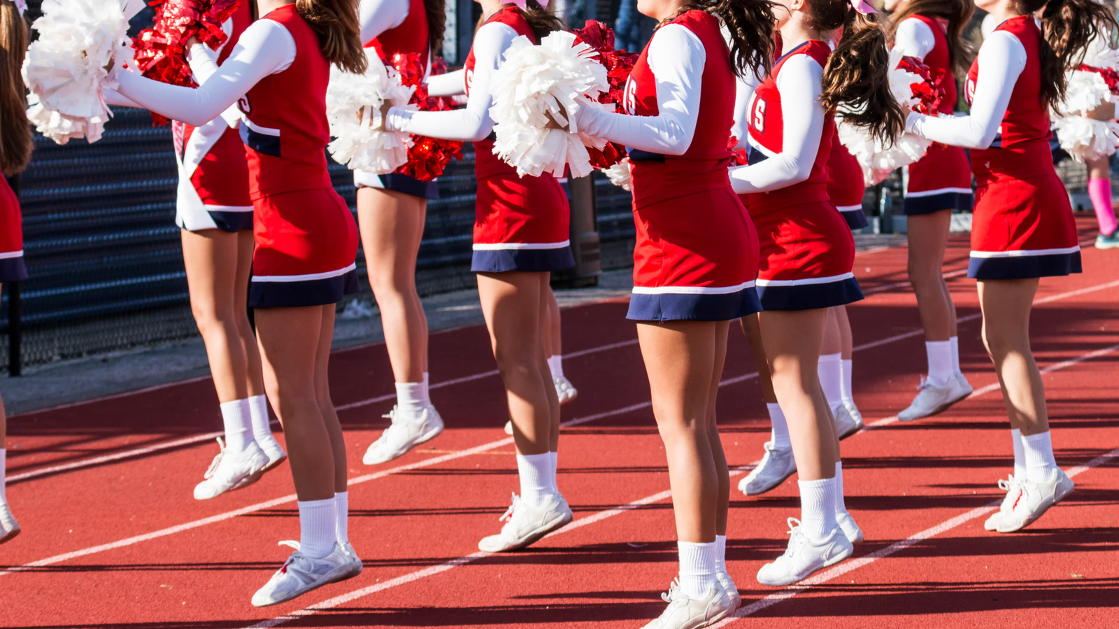 Les scientifiques ne parviennent toujours pas à expliquer les raisons derrière « l’effet pom-pom girl »