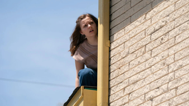 Audrey Platt vérifie ses coins dans The End of Oak Street