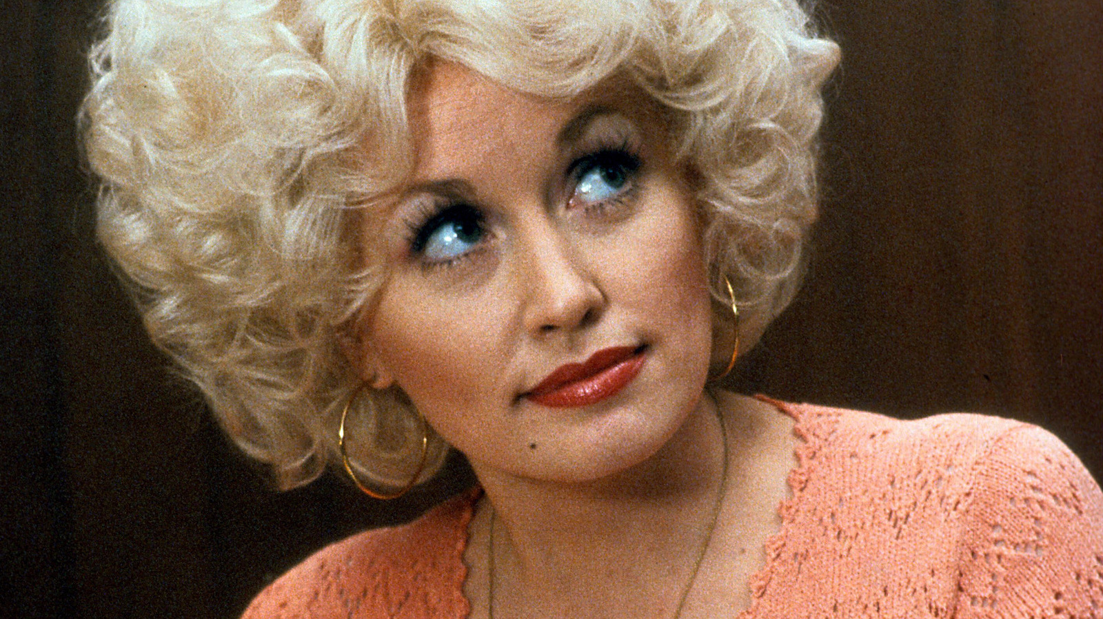 Dolly Parton, icône de la musique et nominée aux Oscars 9 à 5 étoiles, est décédée à 80 ans