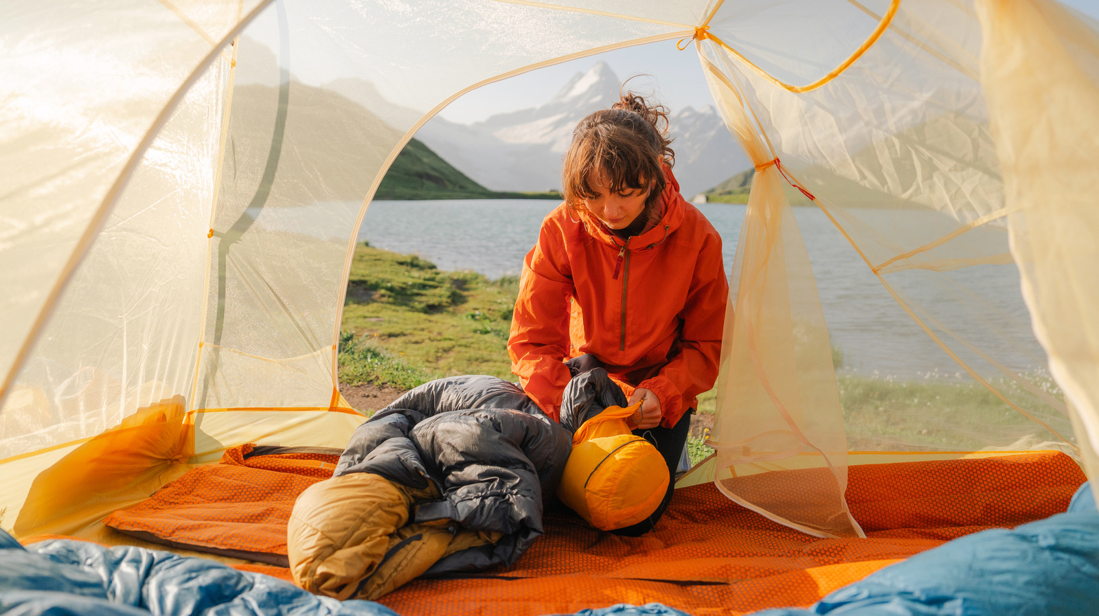 Les amateurs de plein air de gadgets de camping portables et de haute technologie voudront l'emporter à chaque voyage