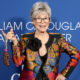 Citation du jour par Rita Moreno : "C'est grâce à l'art que nous vaincrons et nous le ferons..."