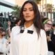 Citation du jour par Shay Mitchell : « C'est difficile d'être une fille. Je pense que nous avons besoin de tout le...'