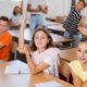 Les scientifiques disent que c’est la raison pour laquelle les enfants apprennent de nouvelles langues plus rapidement que les adultes
