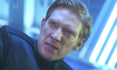 Ce que l'acteur de l'amiral Hux de Star Wars ressent vraiment à propos de sa mort dans The Rise Of Skywalker (Exclusif)