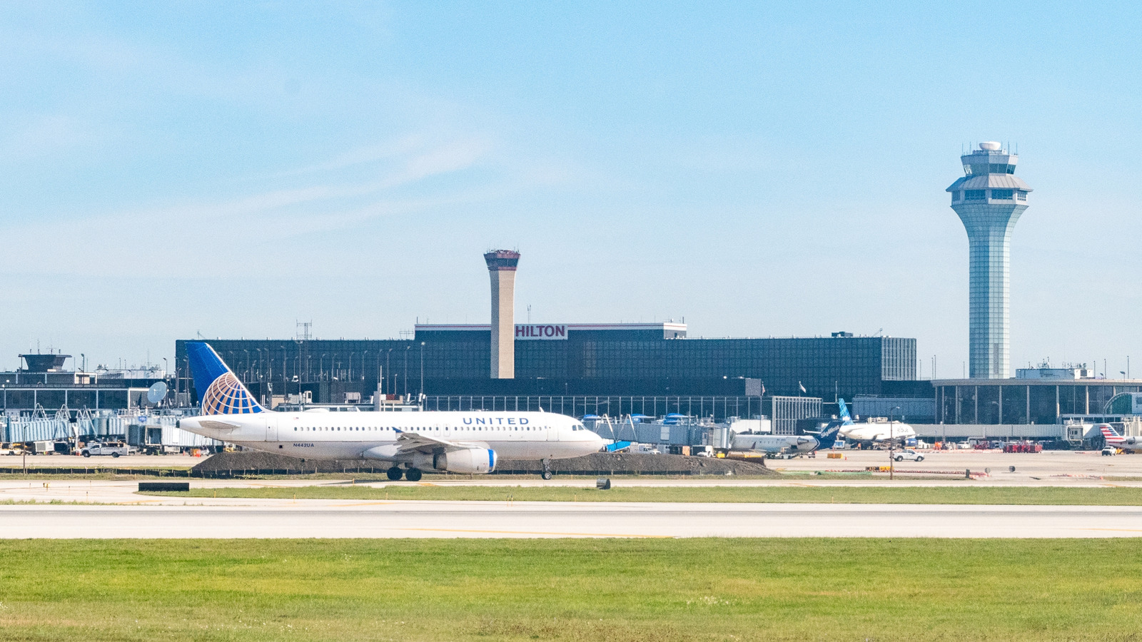 Quels aéroports américains sont les plus exposés aux risques de collisions et aux problèmes de sécurité ?