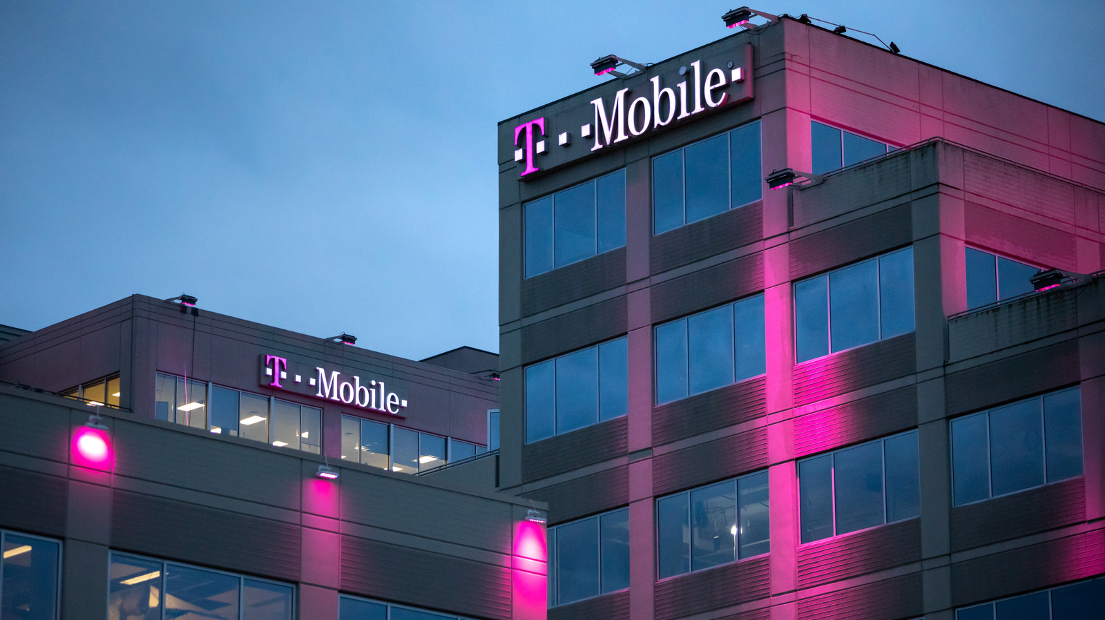 4 opérateurs de téléphonie appartenant à T-Mobile