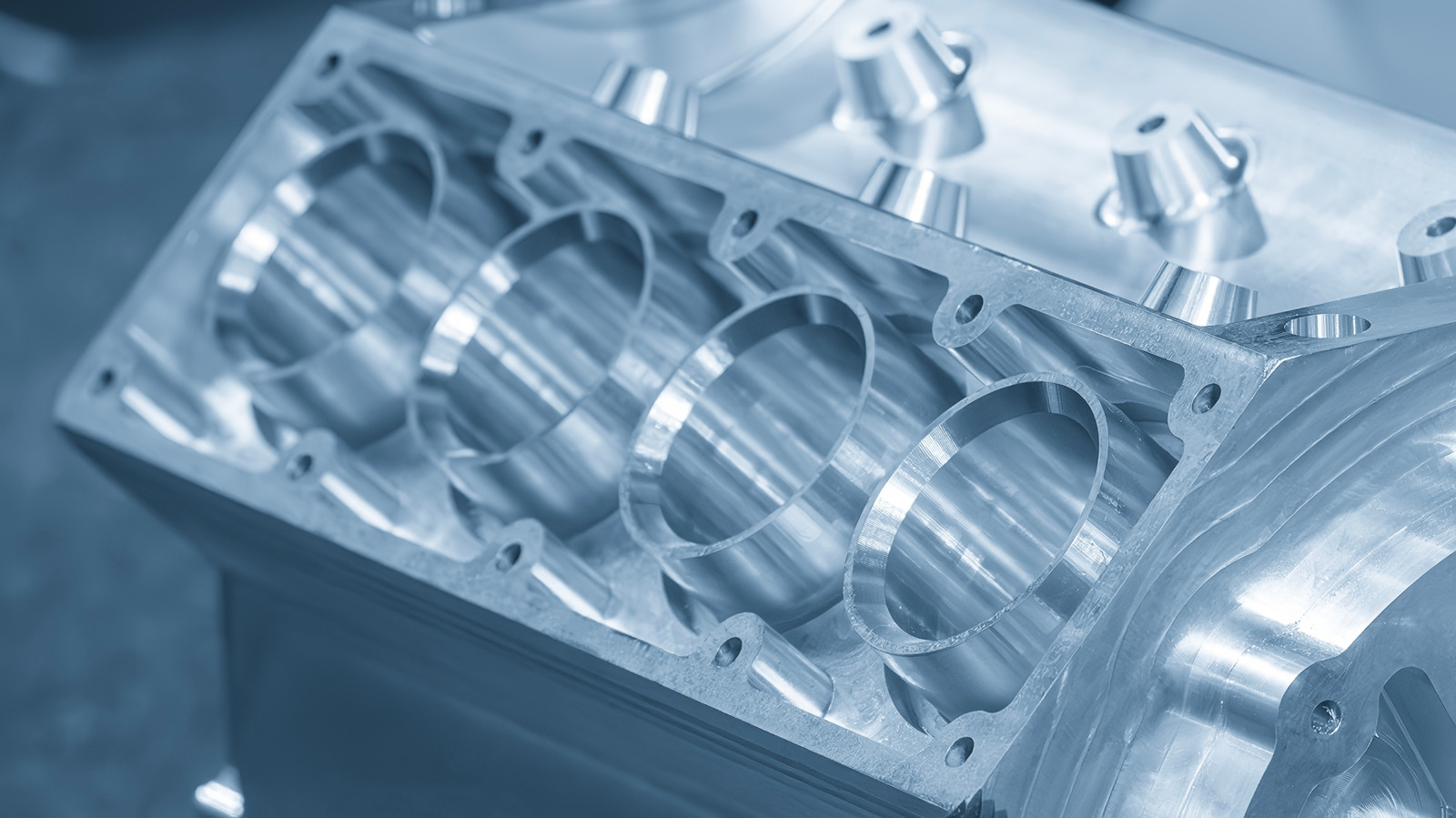 Les blocs moteurs en aluminium se fissurent-ils comme la fonte ?