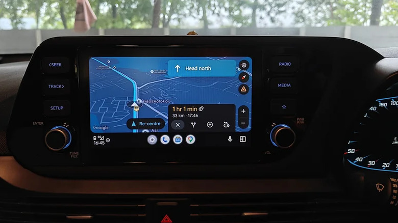 Affichage du système d'infodivertissement Hyundai i20 Navigation Android Auto