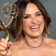 Mises à jour en direct des Emmy Awards 2026 : les plus grands moments, surprises et faits saillants