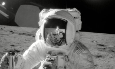 En 1969, la foudre a frappé Apollo 12 deux fois après le décollage. Un interrupteur obscur a sauvé la mission