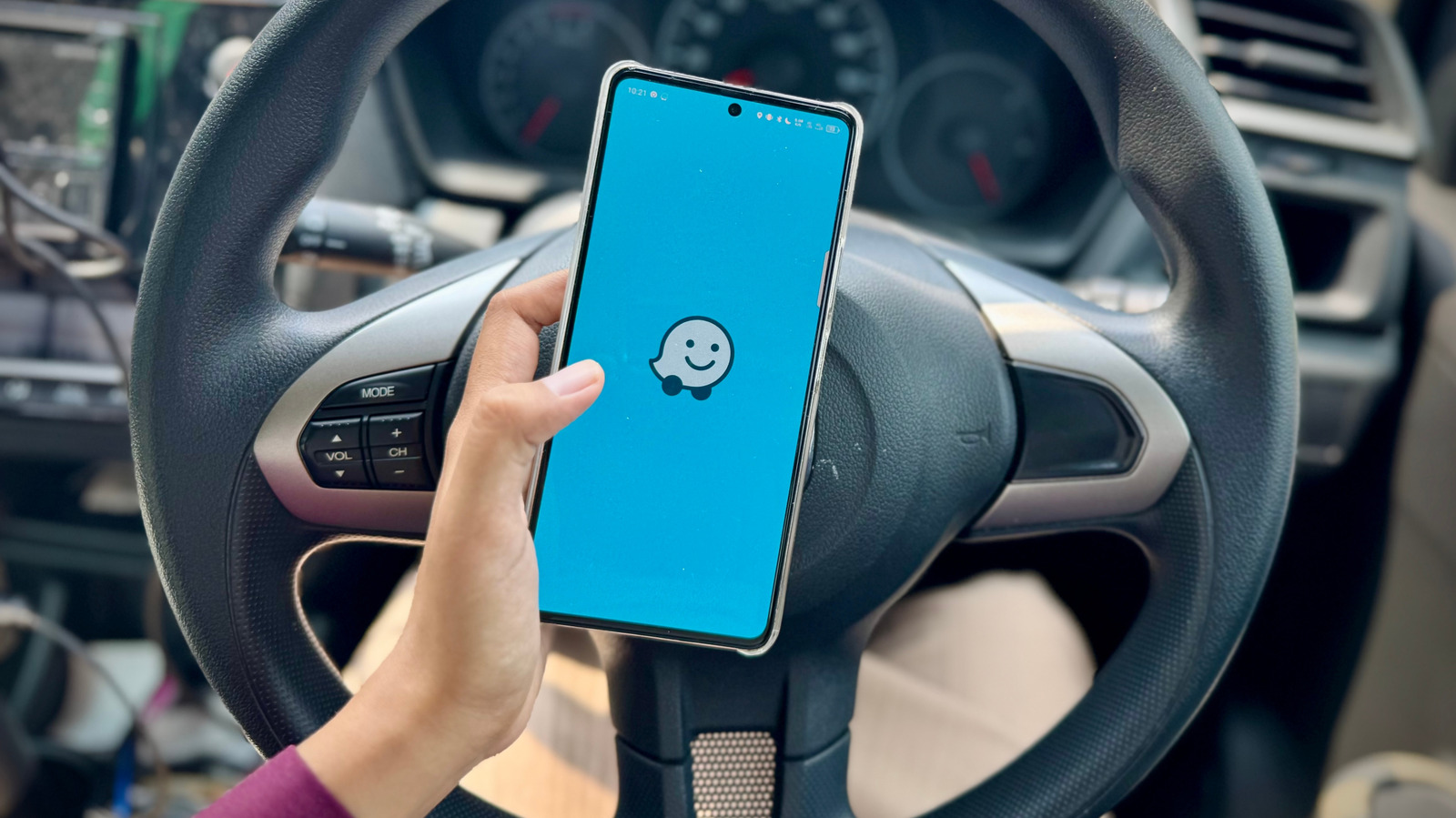 5 raisons de passer à Waze sur Android Auto