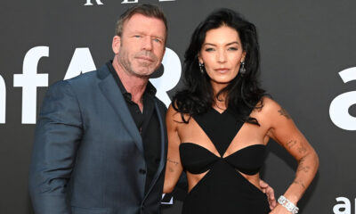 La fête du 13e anniversaire de mariage de Nicole Sheridan est rustique sur le thème du western