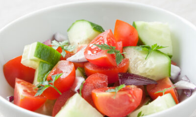 Vous devriez réfléchir à deux fois avant de conserver ces fruits et légumes ensemble