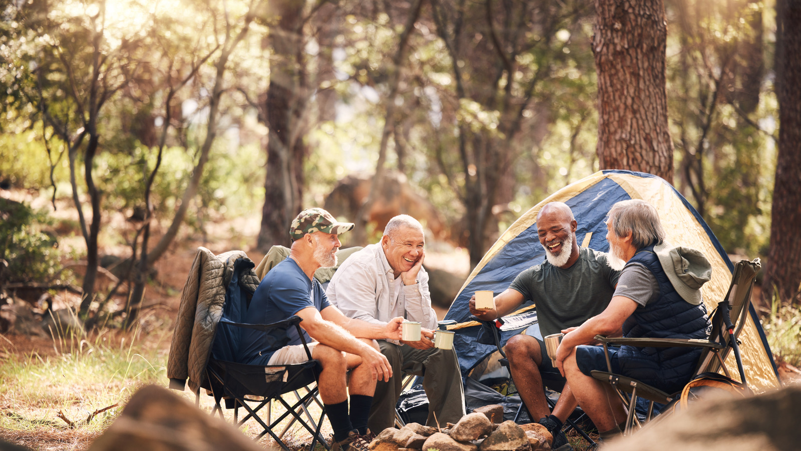 Les habitudes de camping des baby-boomers abandonnées par les jeunes générations