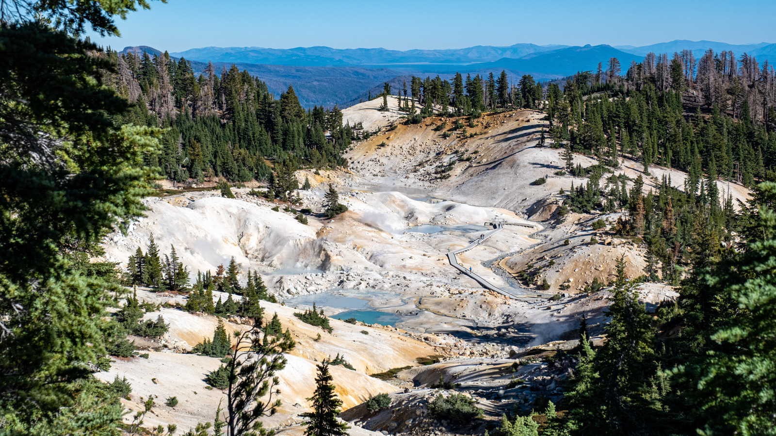 Oubliez Yellowstone, ce parc national sous-estimé est un point chaud hydrothermal en pleine croissance